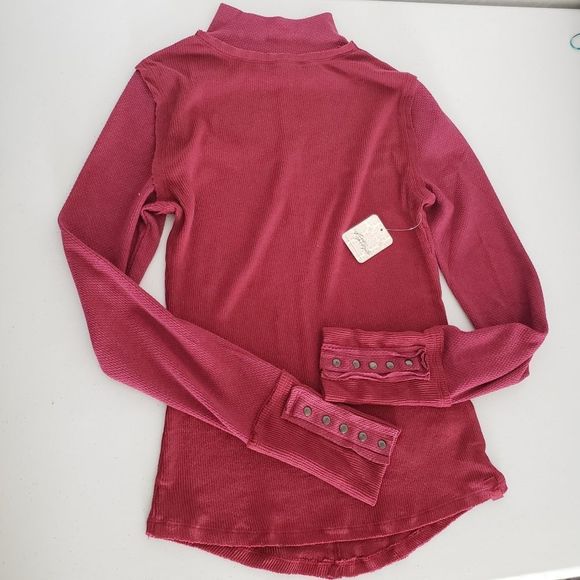 NEW Free People JoJo Long Sleeve Ribbed Thermal Snap Cuff Top in Hot Pink - Picture 5 of 11